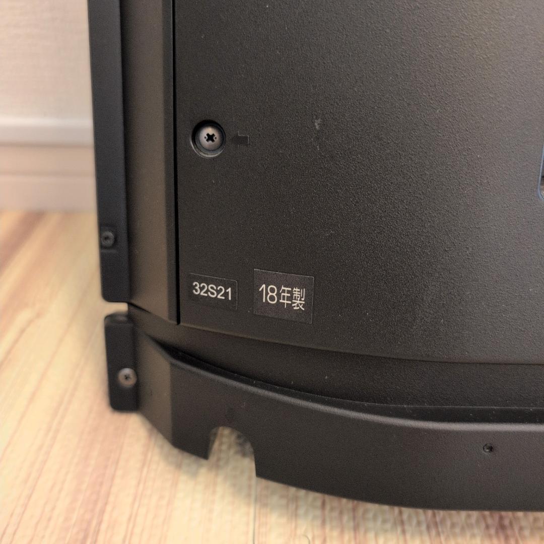 東芝　REGZA 32S21 32インチ　壁掛け金具付属 01 東芝 REGZA 32S21 32インチ 壁掛け金具付属 01 テレビ