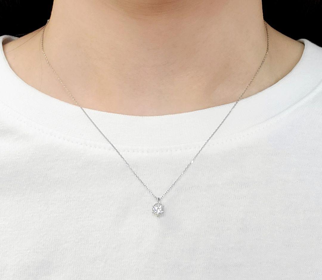 テリ抜群！VS good 0.4ct ダイヤモンド プラチナ ネックレス 中宝
