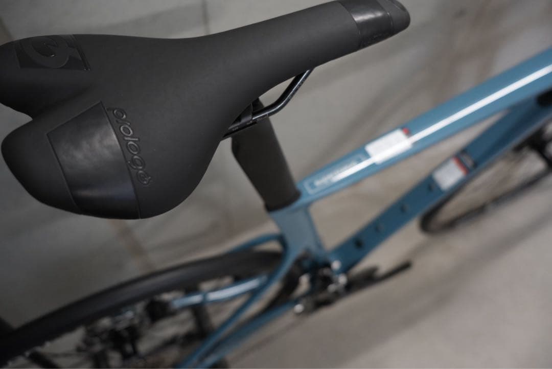 105 カーボンフレームCANNONDALE