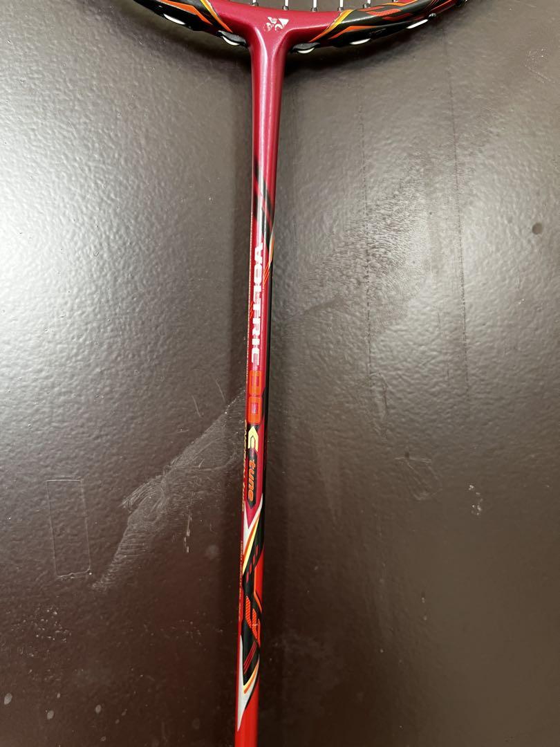 バドミントン ラケット ボルトリック80e tune YONEX(ヨネックス) VOLTRIC 80 E-tune(ボルトリック80Eチューン