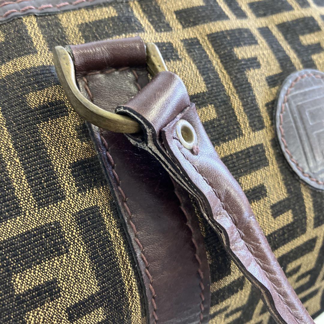FENDI 　フェンディ　ボストンバッグ　大容量　ズッカ柄　254