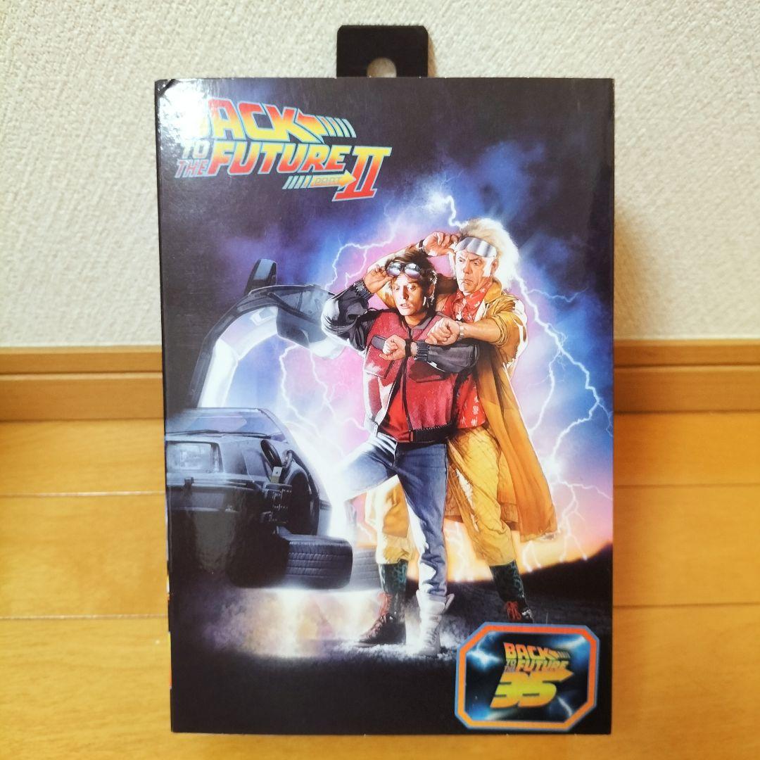 NECA　バックトゥザフューチャー　マーティー　フィギュア　人形　雑貨　玩具