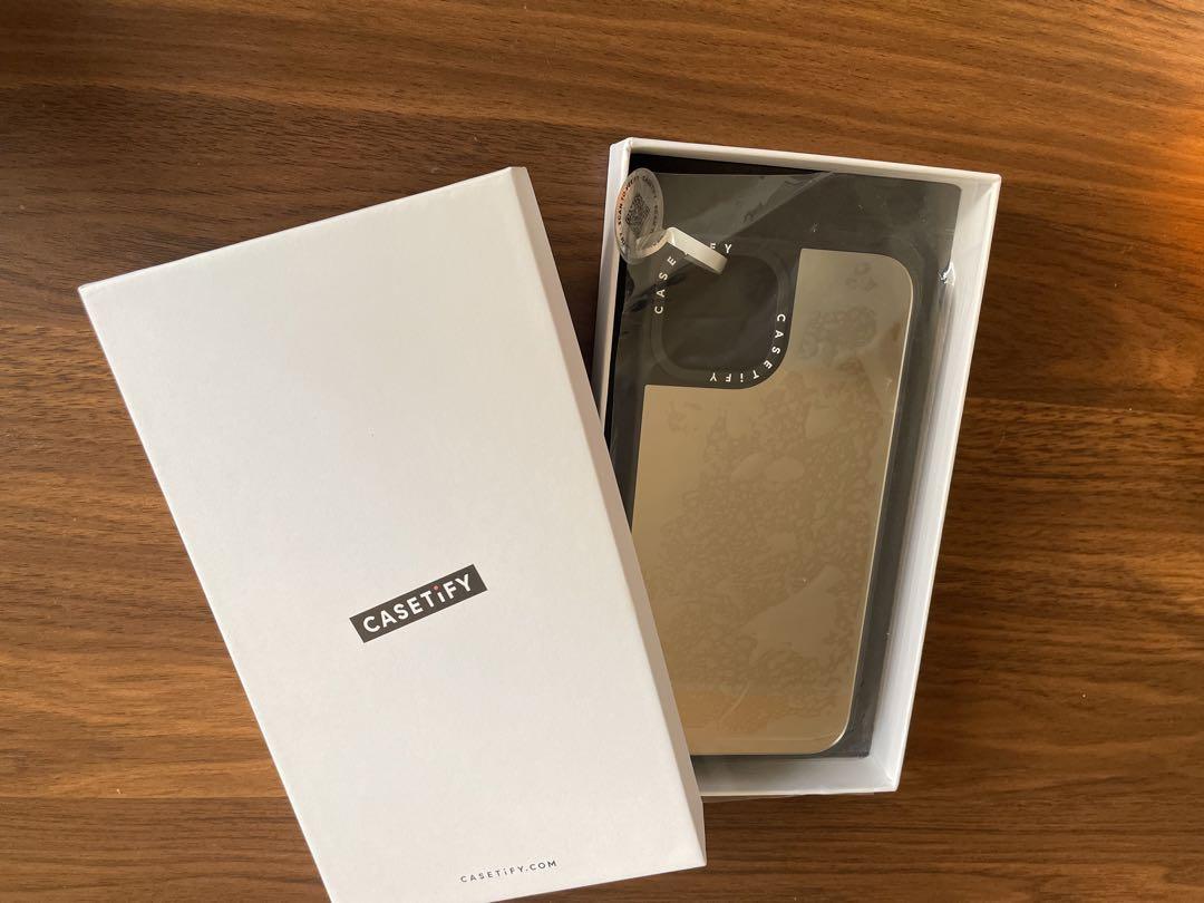 CASETiFY iPhone14 MagSafe対応ミラーケース