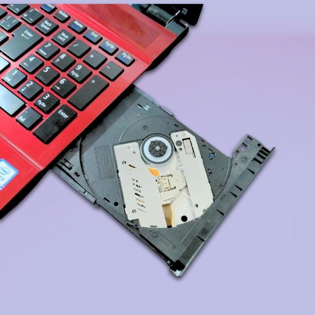 新品SSD✨Blu-ray視聴✨Windows11✨すぐ使えるノートパソコン✨ 新品SSD✨Blu-ray視聴✨Windows11✨すぐ使えるノートパソコン✨