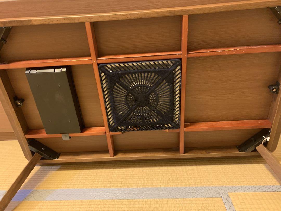 こたつつくえとこたつ布団セット売り