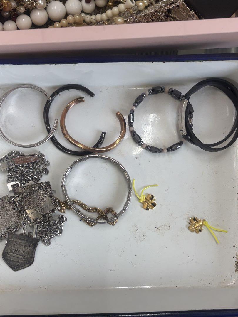 遺品整理　アクセサリー大量　約3キロ強