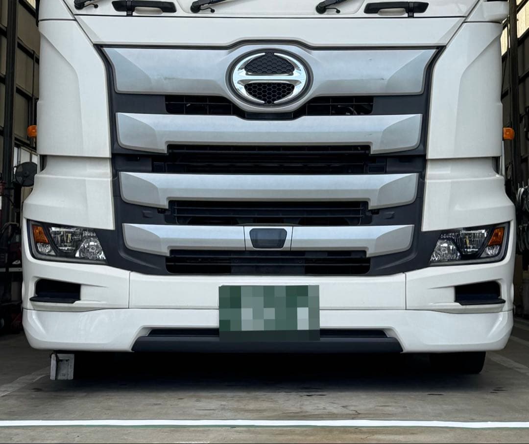 17プロフィア　日野　純正　省燃費スポイラー