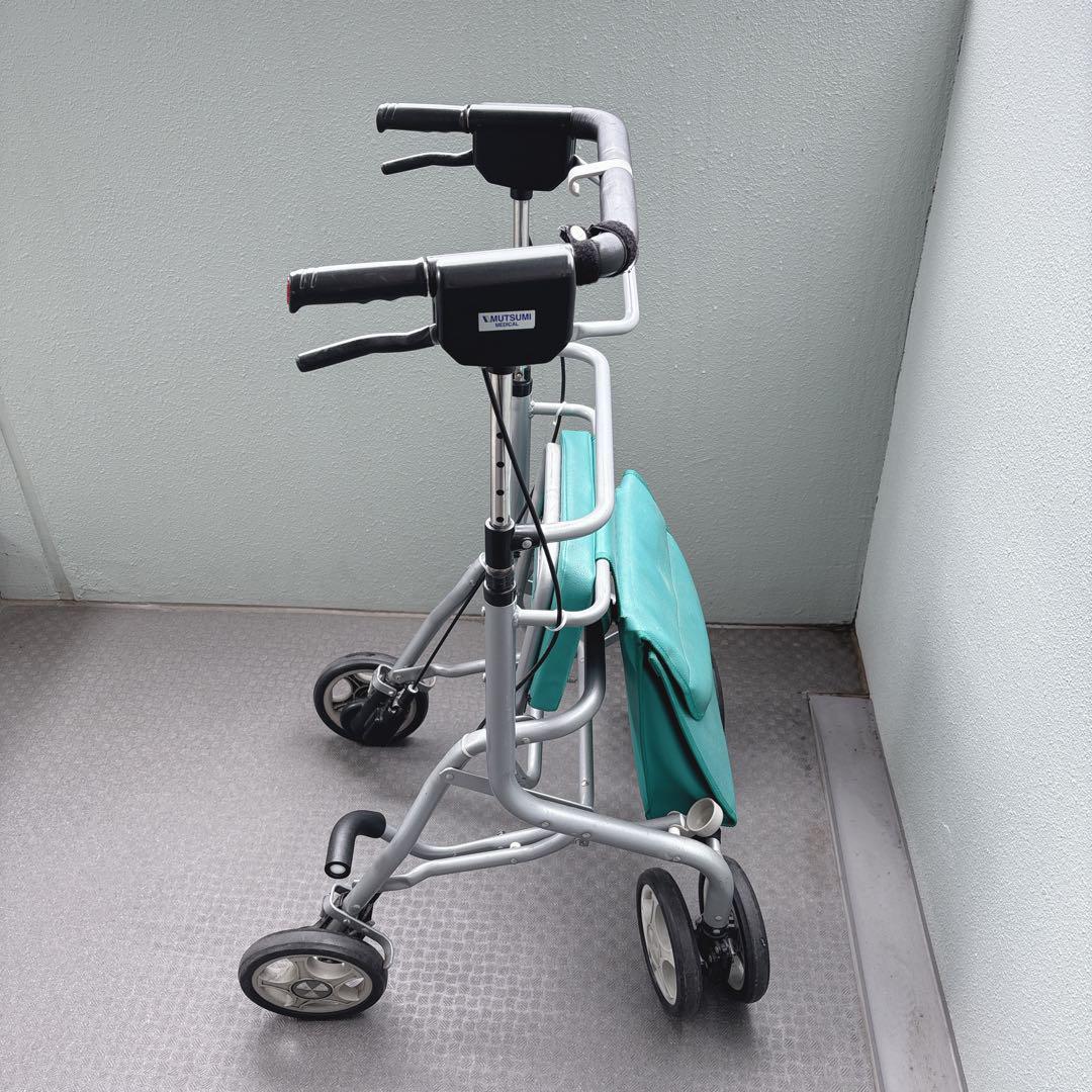 折りたたみアルミ歩行器 緑