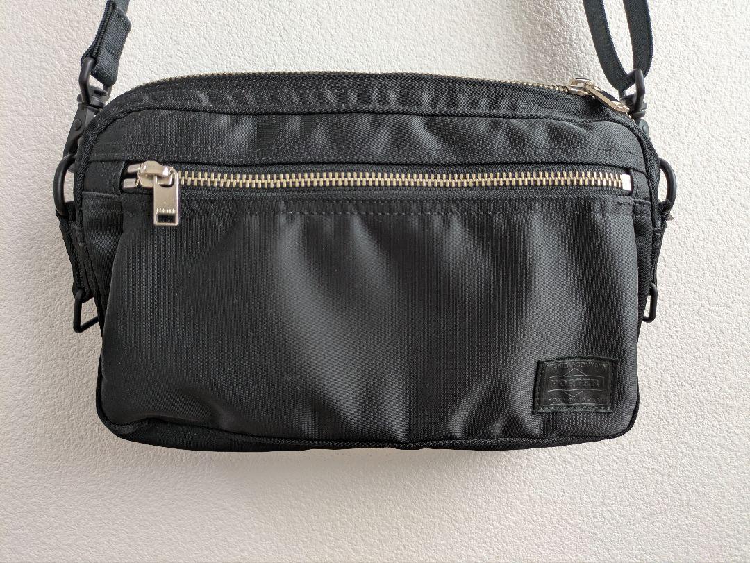 《極美品》PORTER　LIFT　リフト ショルダーバッグ 2way 黒