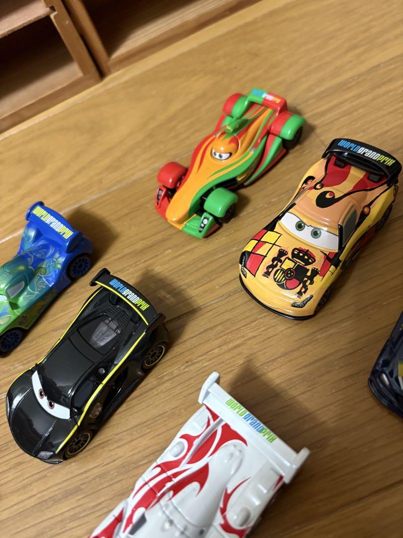 早い者勝ち‼️美品‼️トミカ　カーズ　ミニカー‼️レーサーセット‼️全12台‼️