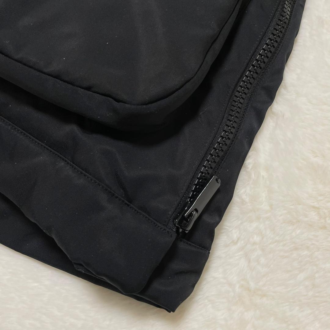 【極美品】ユニクロ UNIQLO +J ハイブリッドダウンショートコート M