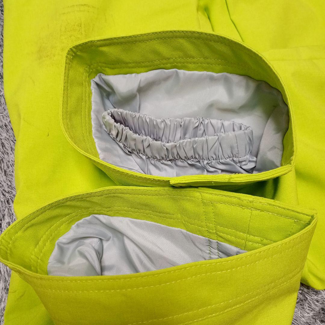 美品　DESCENTE キッズ　スキー スノボ ウェア 140 上下 セット