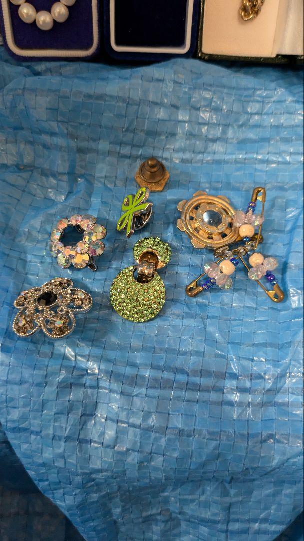 遺品整理　ヴィンテージイミテーションアクセサリーケース付きセット　1 遺品整理 イミテーションアクセサリー ケース付きセット 7