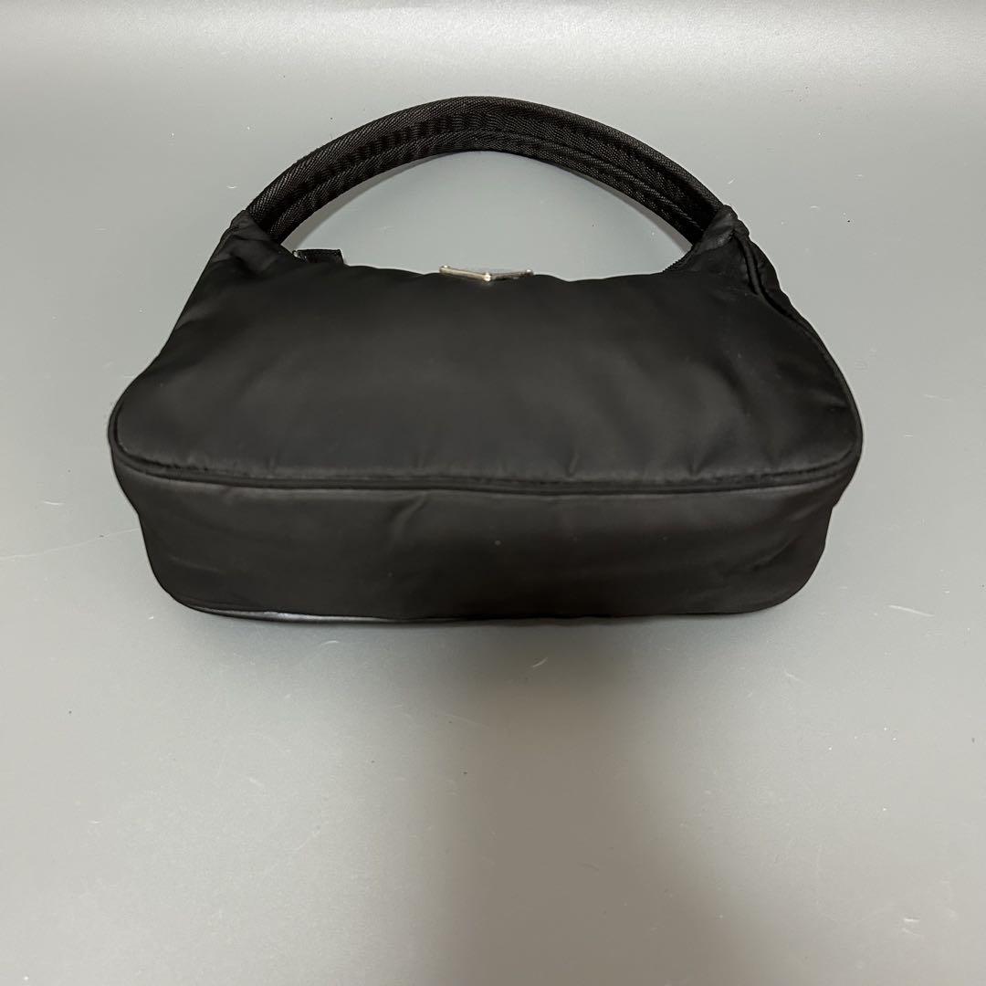 PRADA プラダ テスートナイロン ハンドバッグ　アクセサリーポーチ 黒色