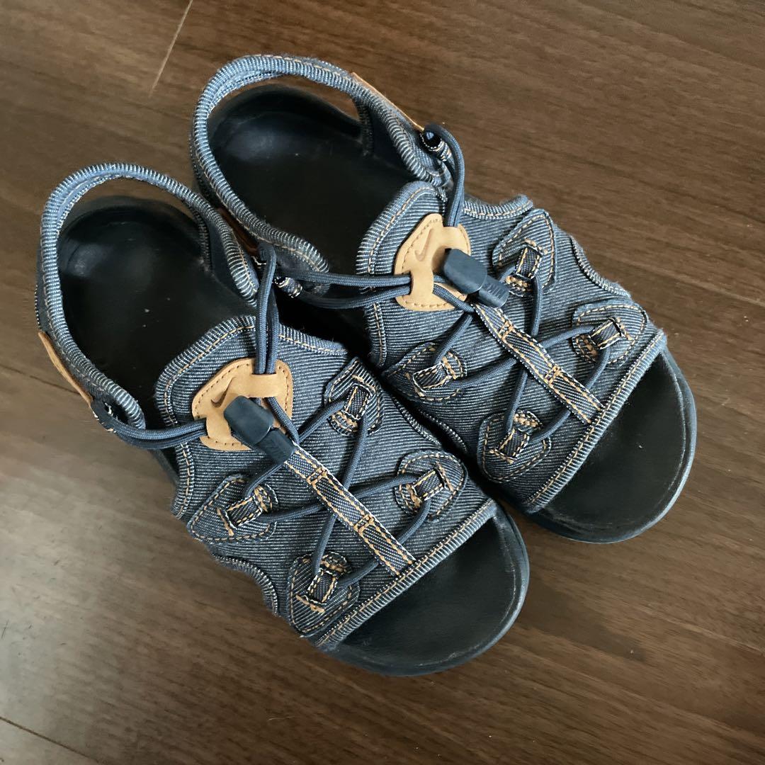 NIKEエアマックスココ