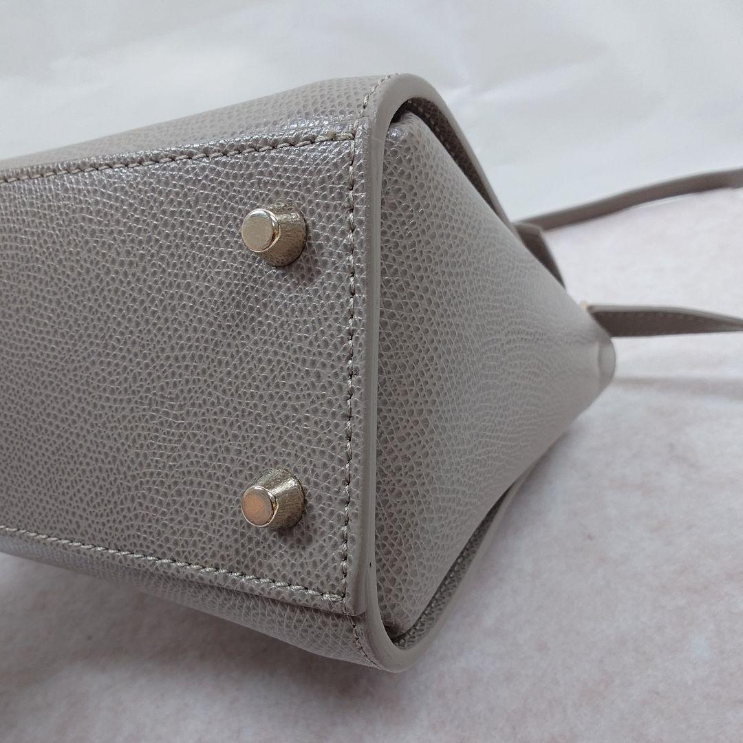 美品FURLA グレー レザー ショルダーバッグ - メルカリ