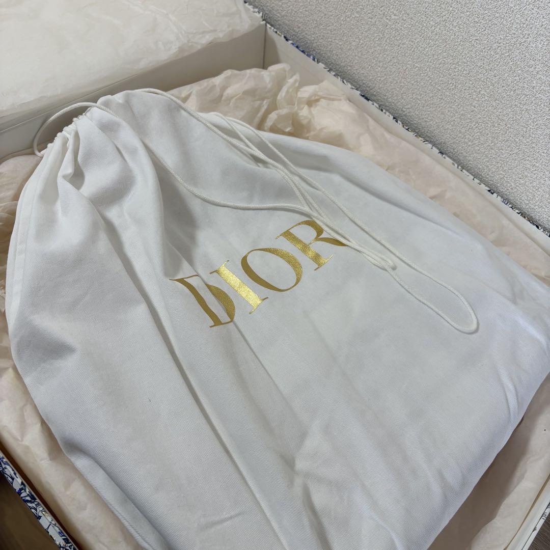 ホリデー限定 ディオール Dior ブックオート