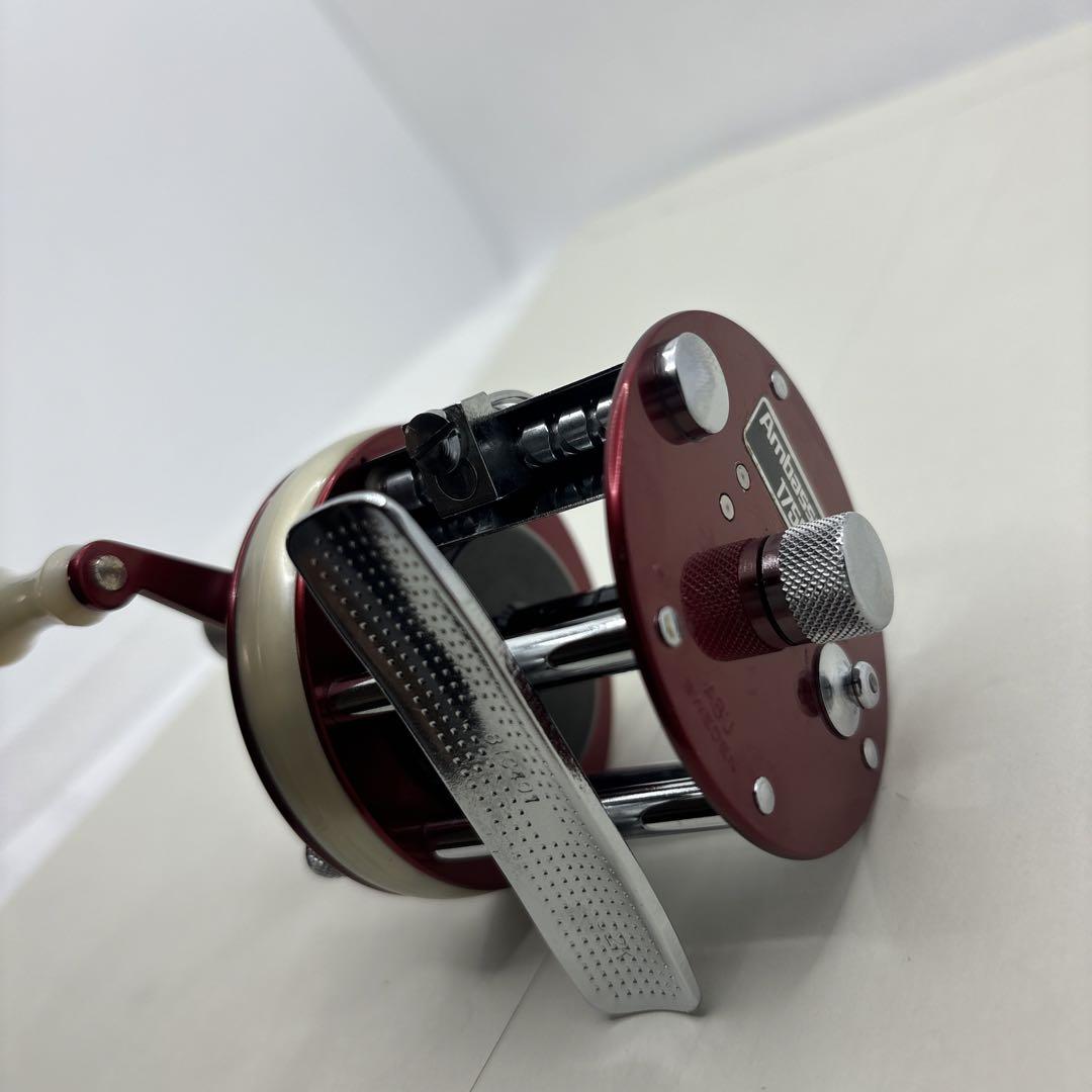 Ambassadeur 1750 A ベイトリール