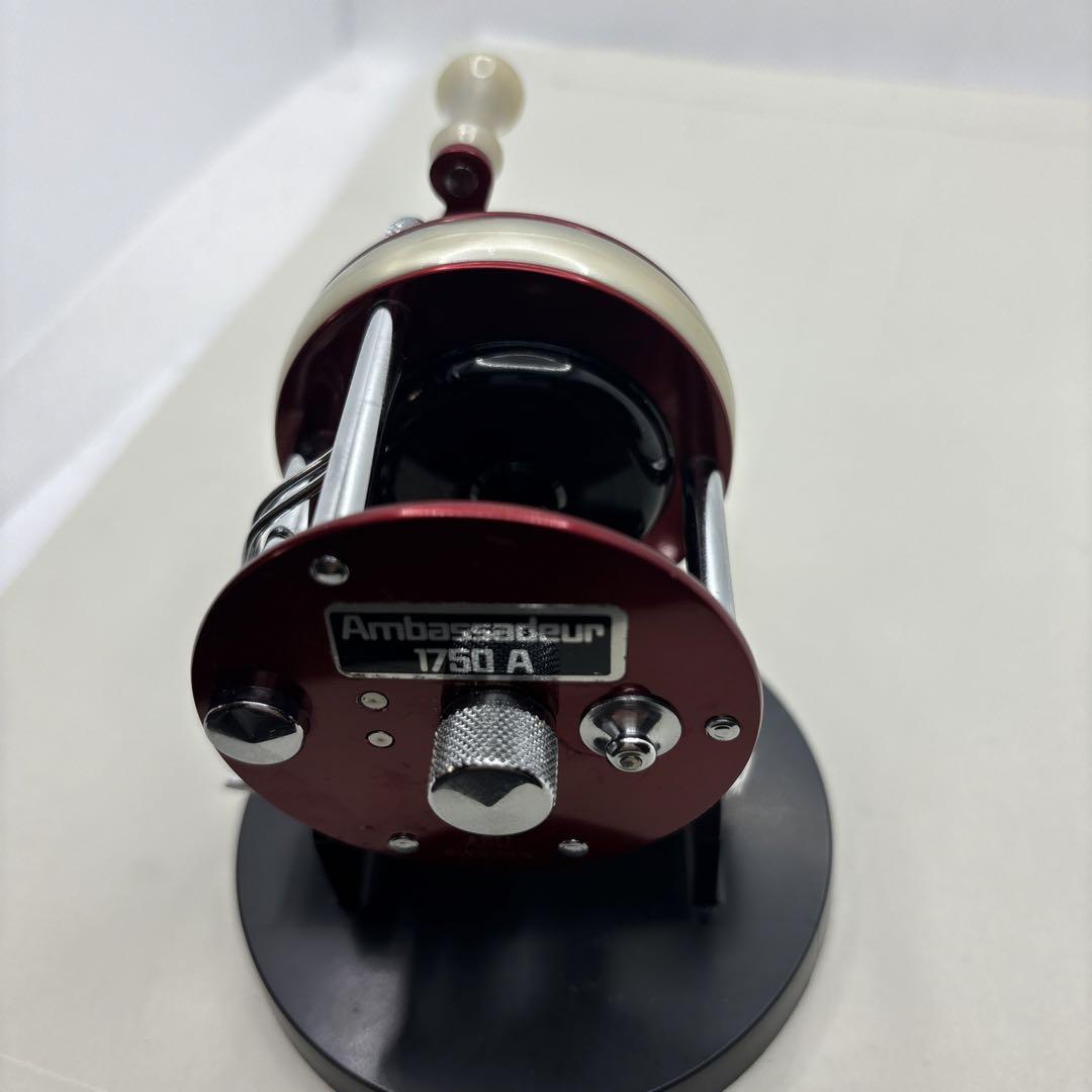 Ambassadeur 1750 A ベイトリール