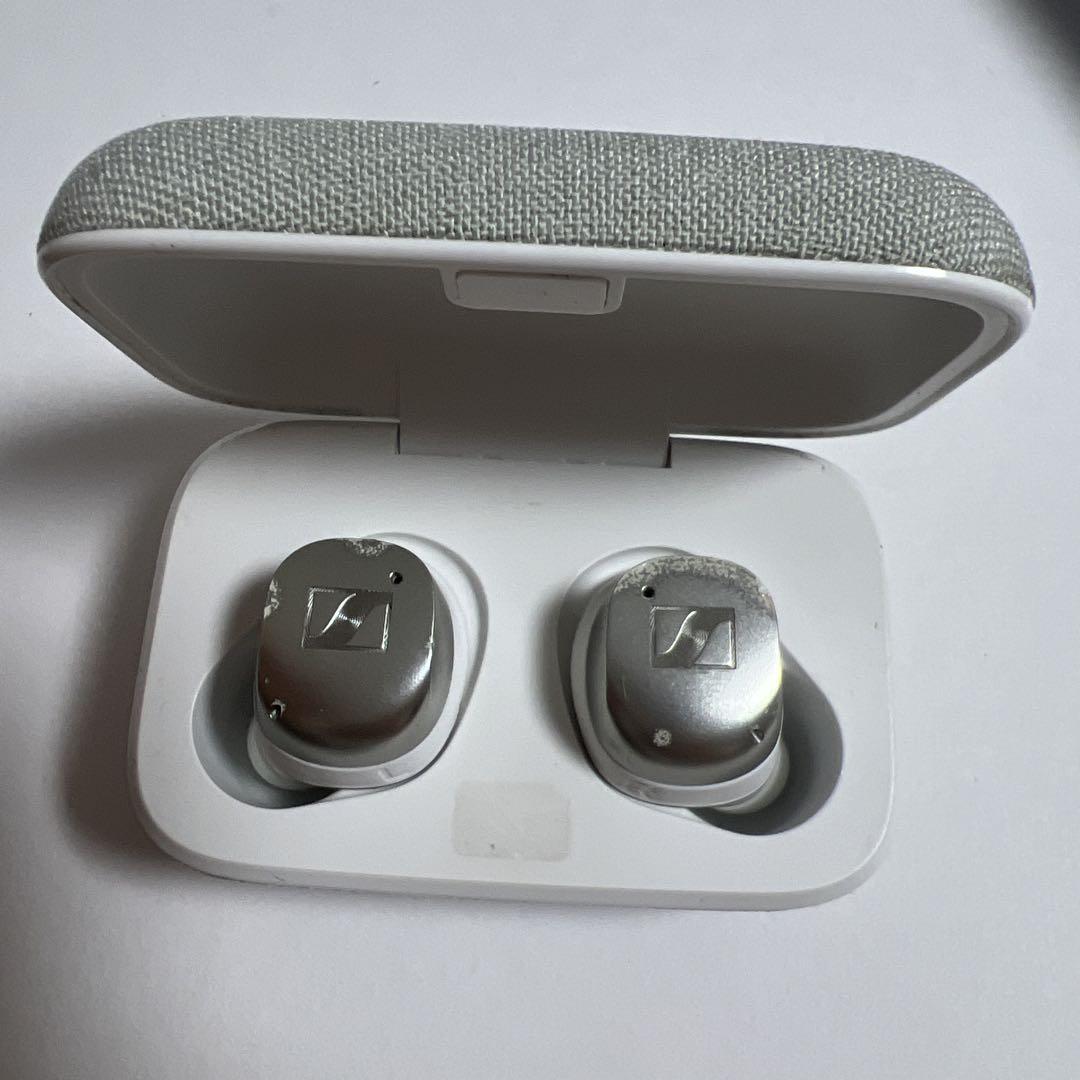 ジャンク品 ゼンハイザー MOMENTUM True Wireless 4 - メルカリ