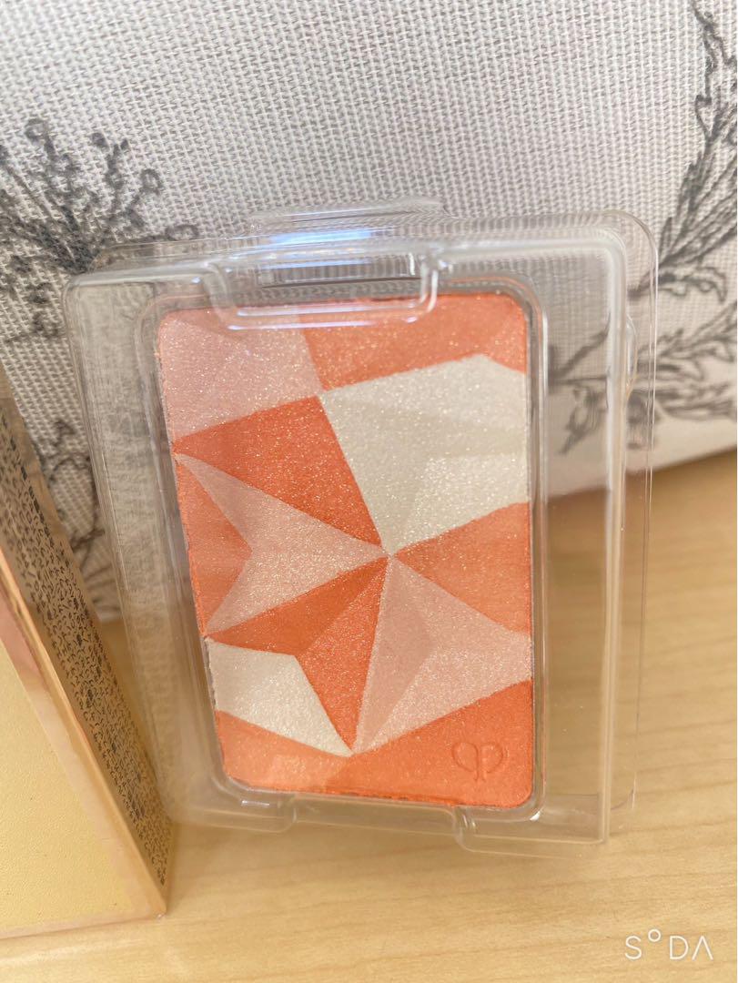 資生堂/クレドポーボーテ/レオスールデクラ/15番新品