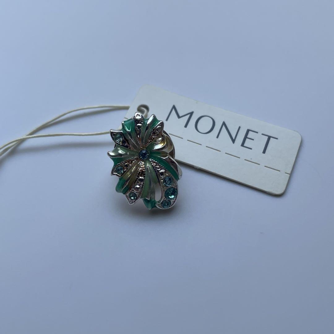Monet リボンモチーフのヴィンテージブローチ Monet モネ ゴールドトーン リボン フラワー ブローチ