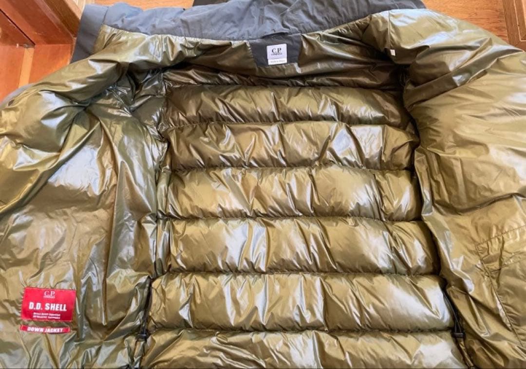 【美品】C.P.company ダウンジャケット 【美品】C.P.company ダウンジャケット
