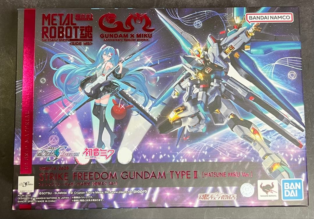 lrobot魂ストライクフリーダムガンダム弐式[初音ミクVer.]開封品