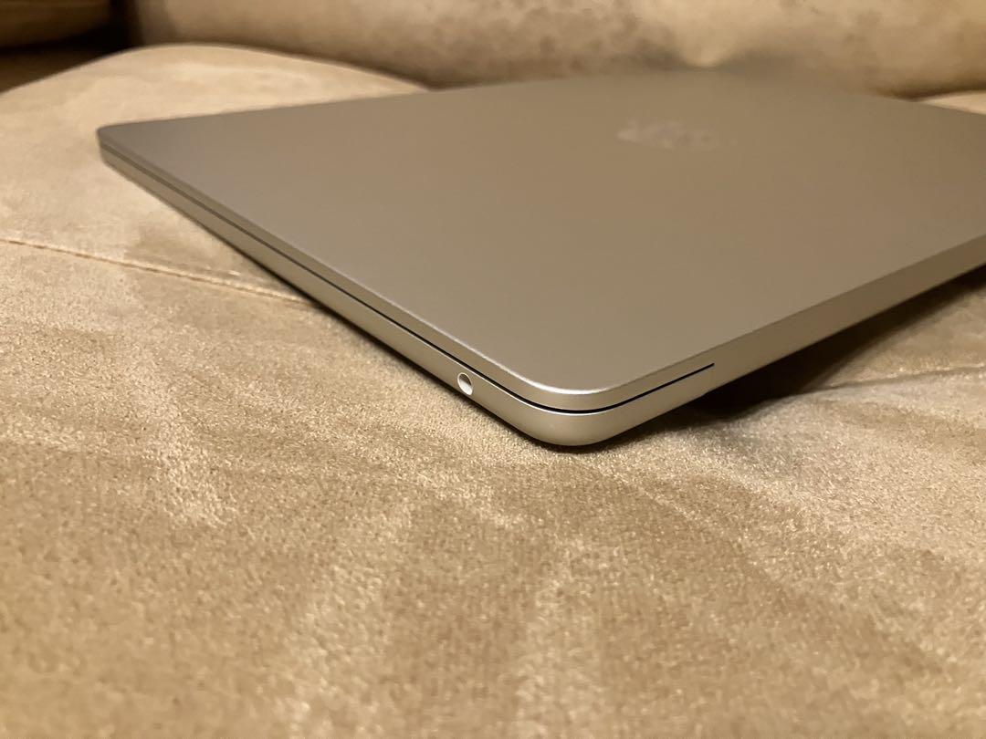 MacBookAir M2 512GB 8GBスターライト美品