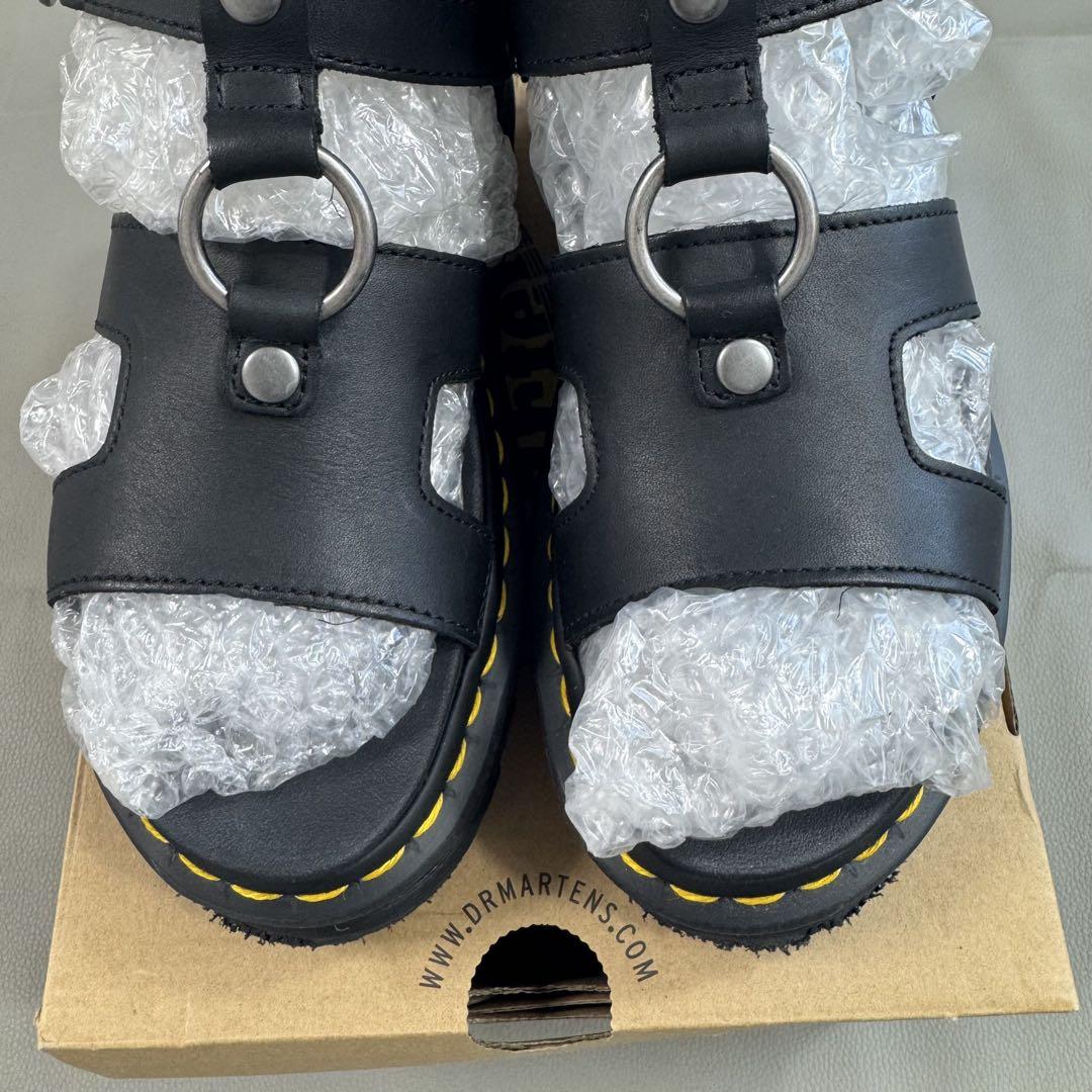 Dr.Martens