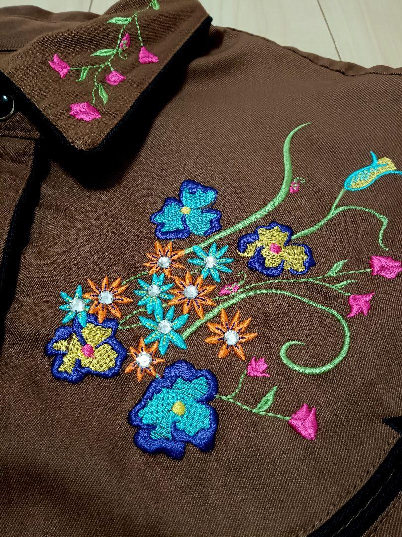 極美品　Scullyスカリー　花柄刺繍　ウエスタンシャツ　ビジュー　ブラウン