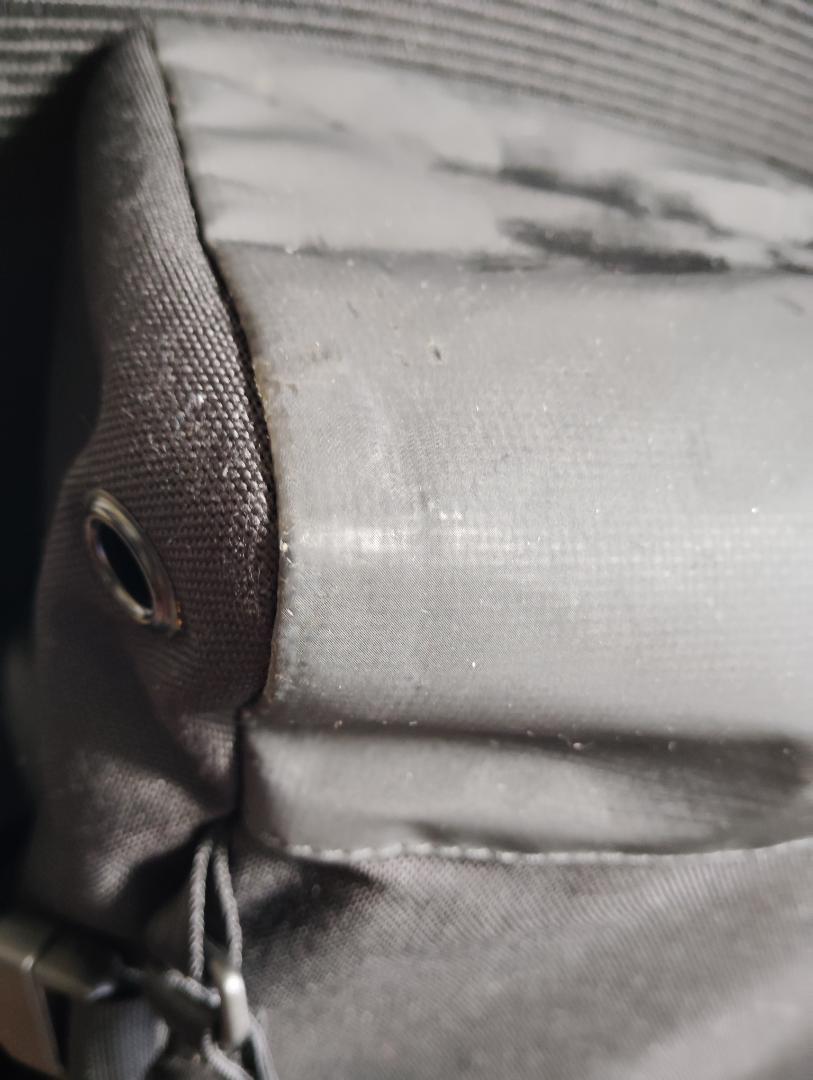 CHROME BARRAGE TOTE ブラック
