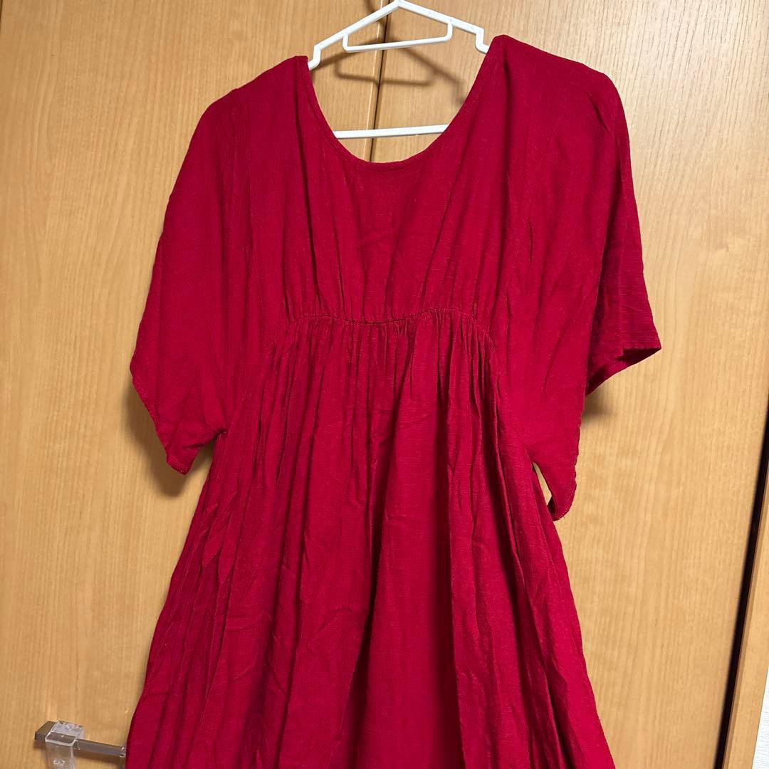 マーブルシュッド 赤 半袖 リネンワンピース マーブルシュッド 赤 半袖 リネンワンピース