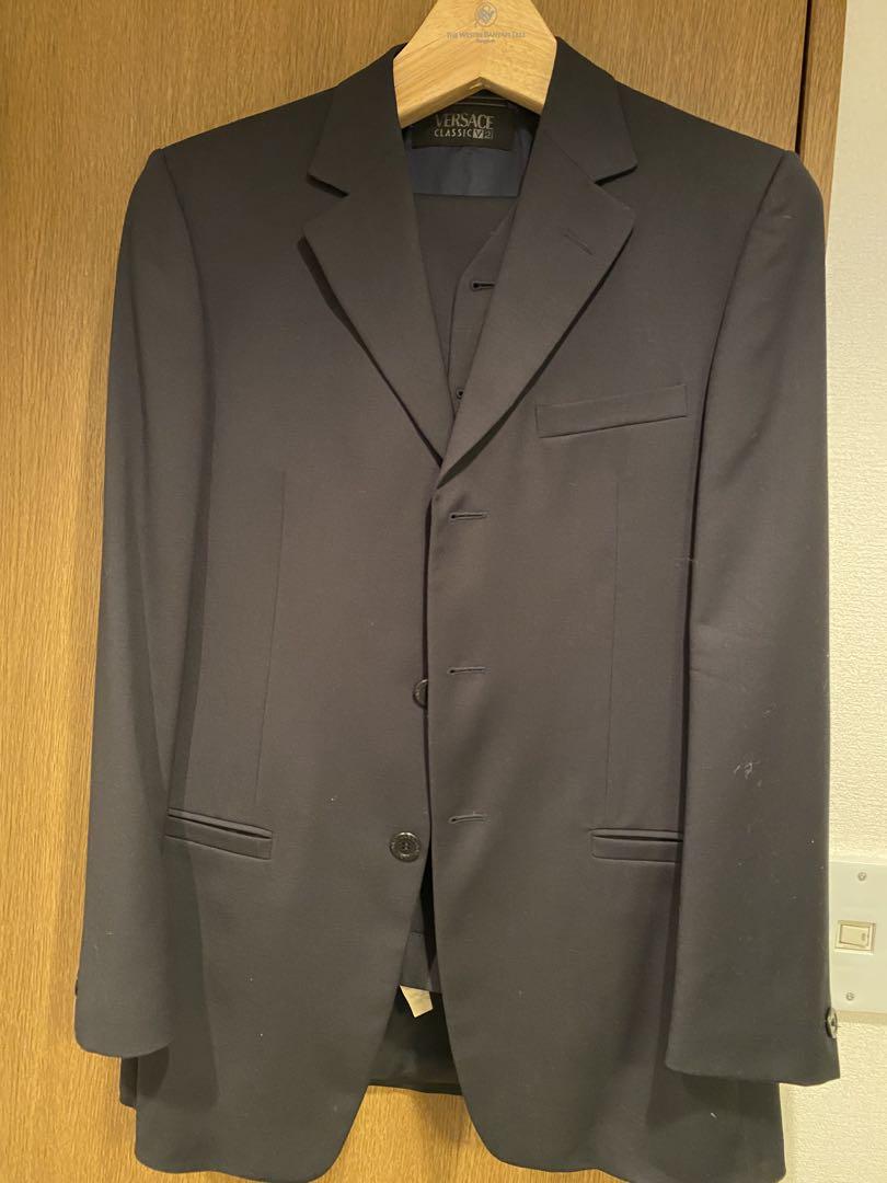 【（Versace Classic V2 三揃いスーツ）】