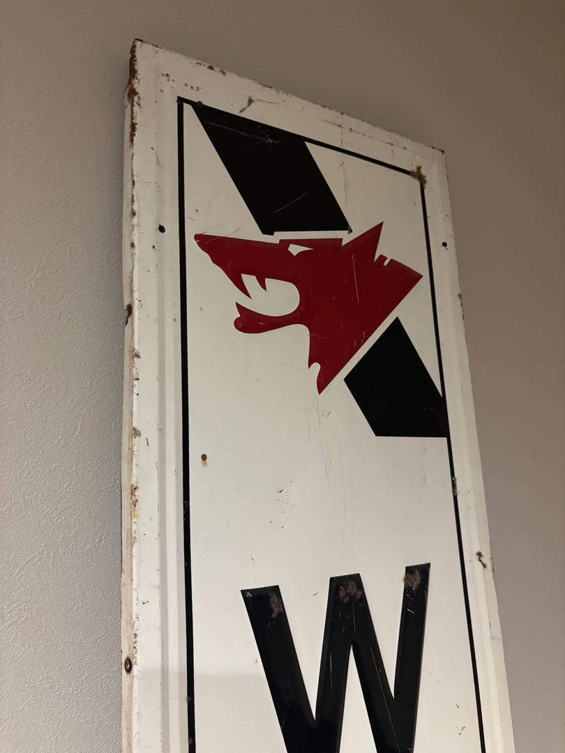 【Co.】WOLF'S HEAD ヴィンテージ看板
