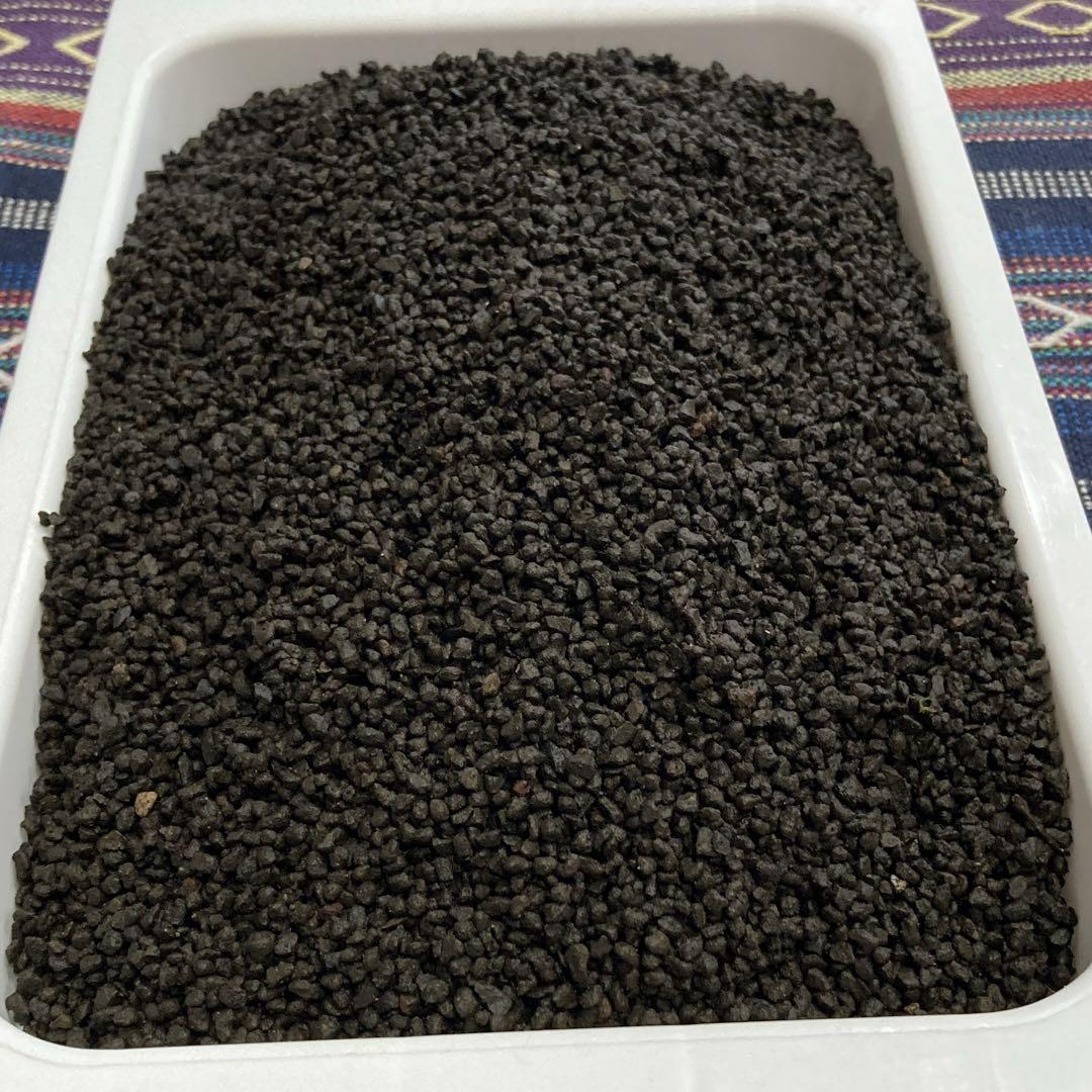 無洗浄・無選別・篩い分けのみ品『富士砂[細粒]25kg