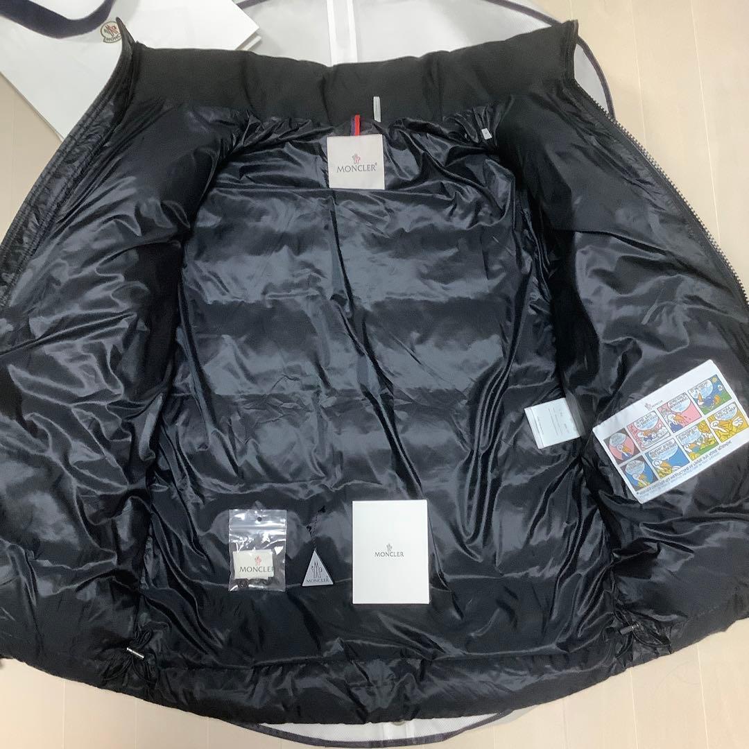 モンクレール ダウンジャケット 正規品確認済み‼️ 極美品 アウター