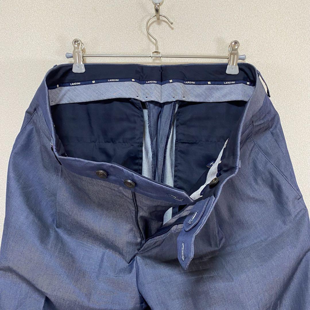 セットアップスーツ