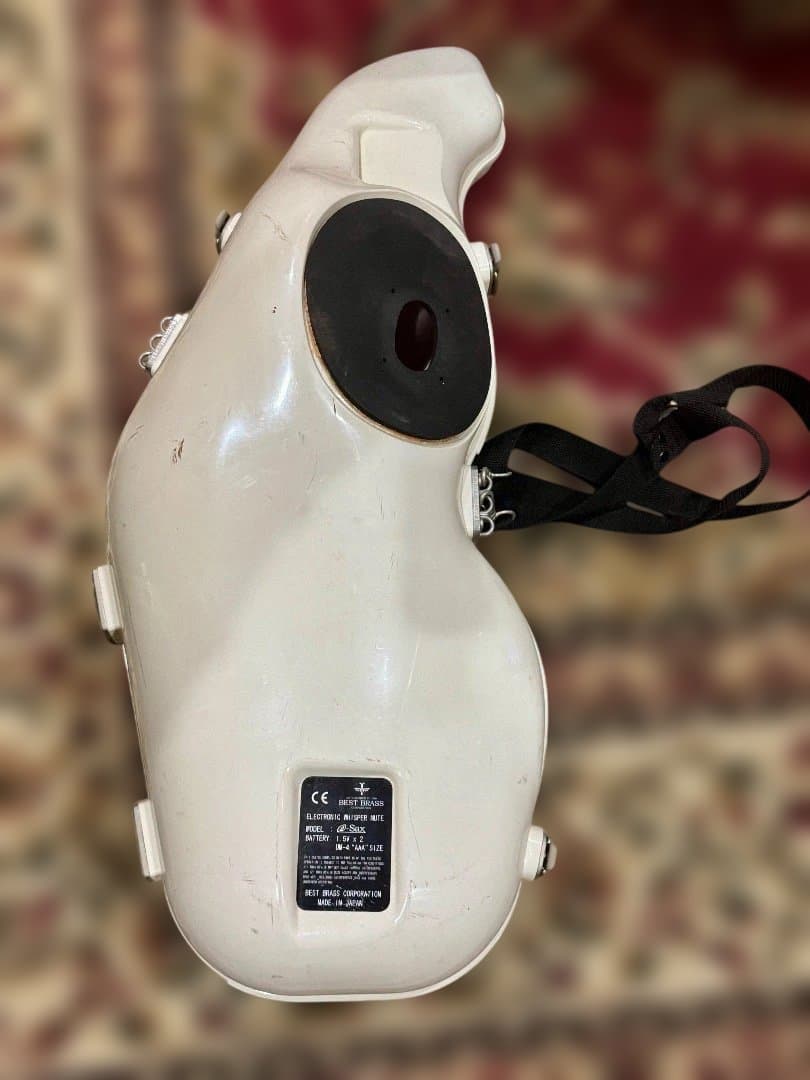 e-Sax silencer for alto saxophone e-Sax silencer for alto saxophone