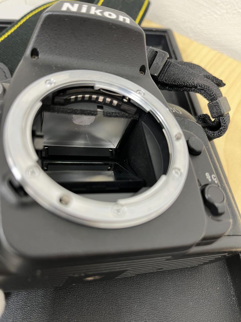Nikon】ニコンF80一眼レフ【NIKKOR 35-70mm 1:2.8付】