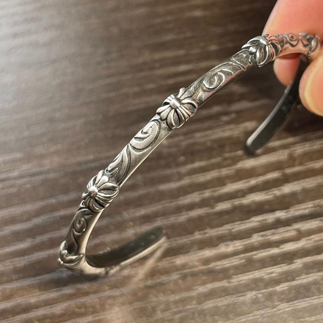 バングル ヴィンテージ フローラルクロス アラベスク 唐草