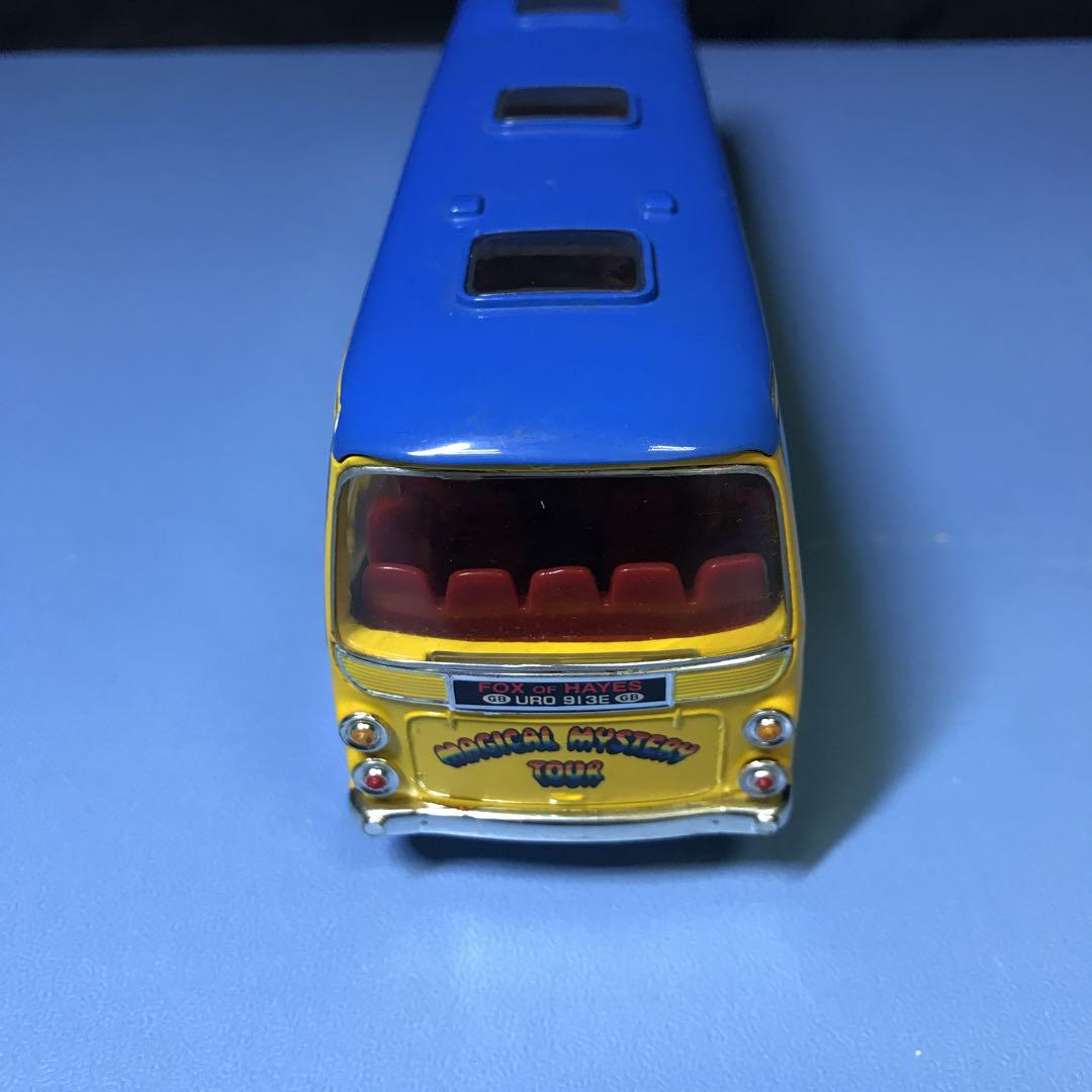 CORGI ビートルズ コレクション　バス模型 2台セット