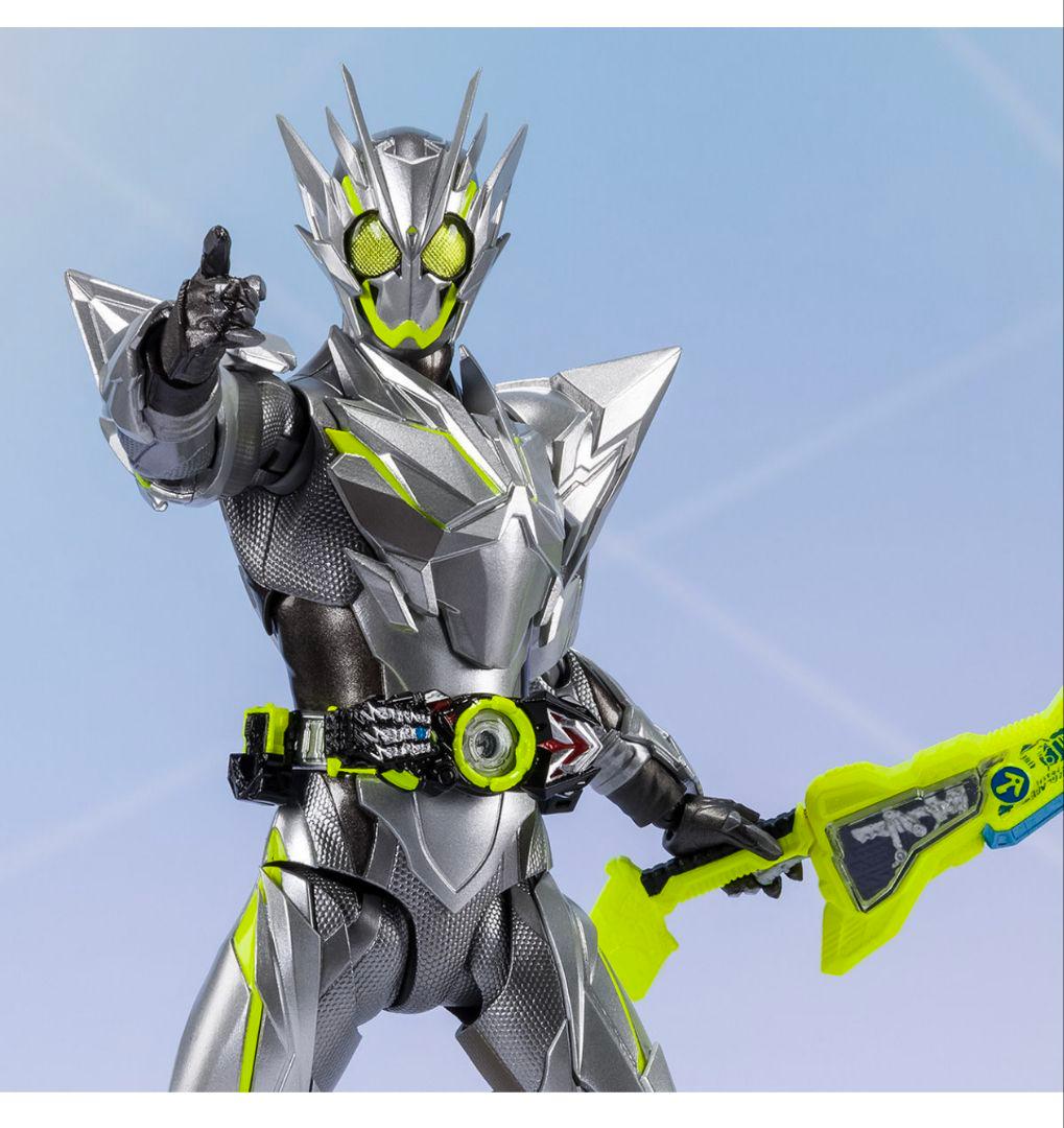 新品 S.H.Figuarts 仮面ライダーゼロワン メタルクラスタホッパー