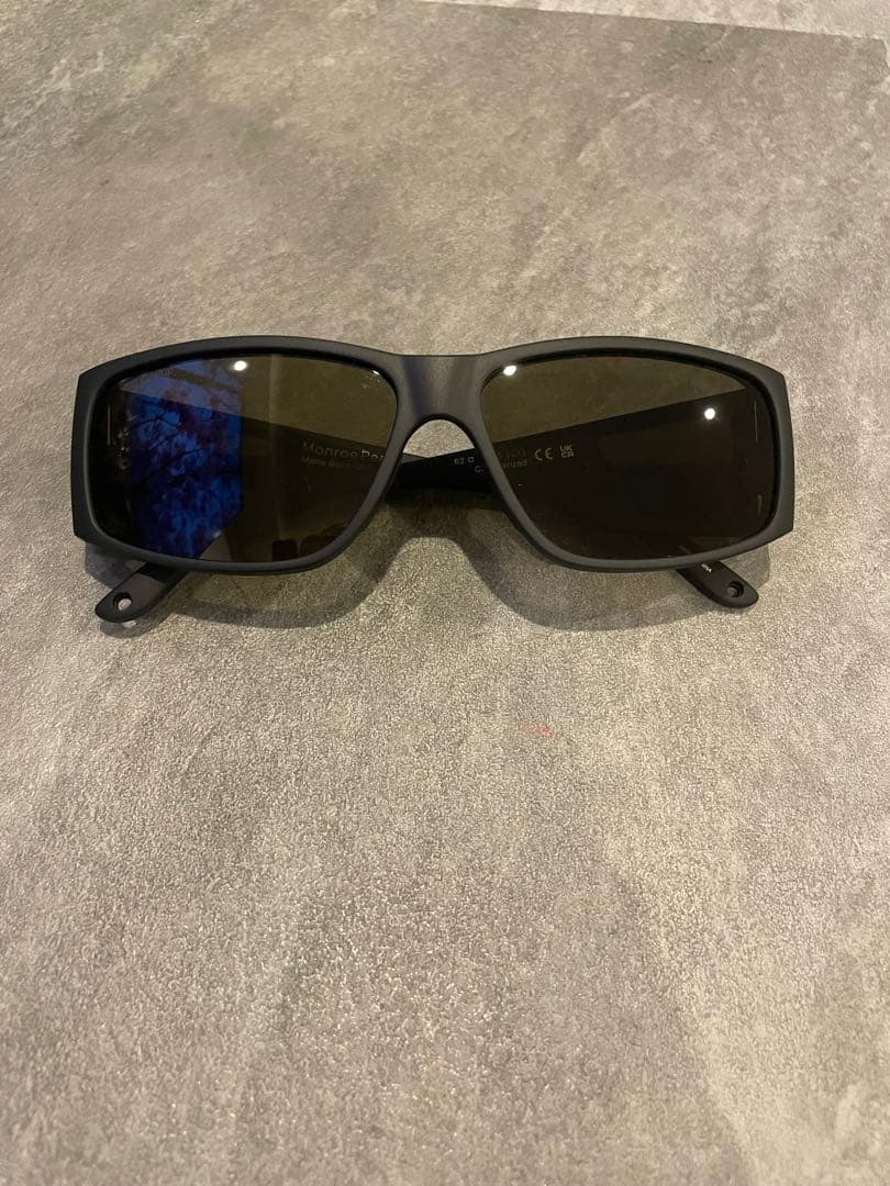 偏光サングラス