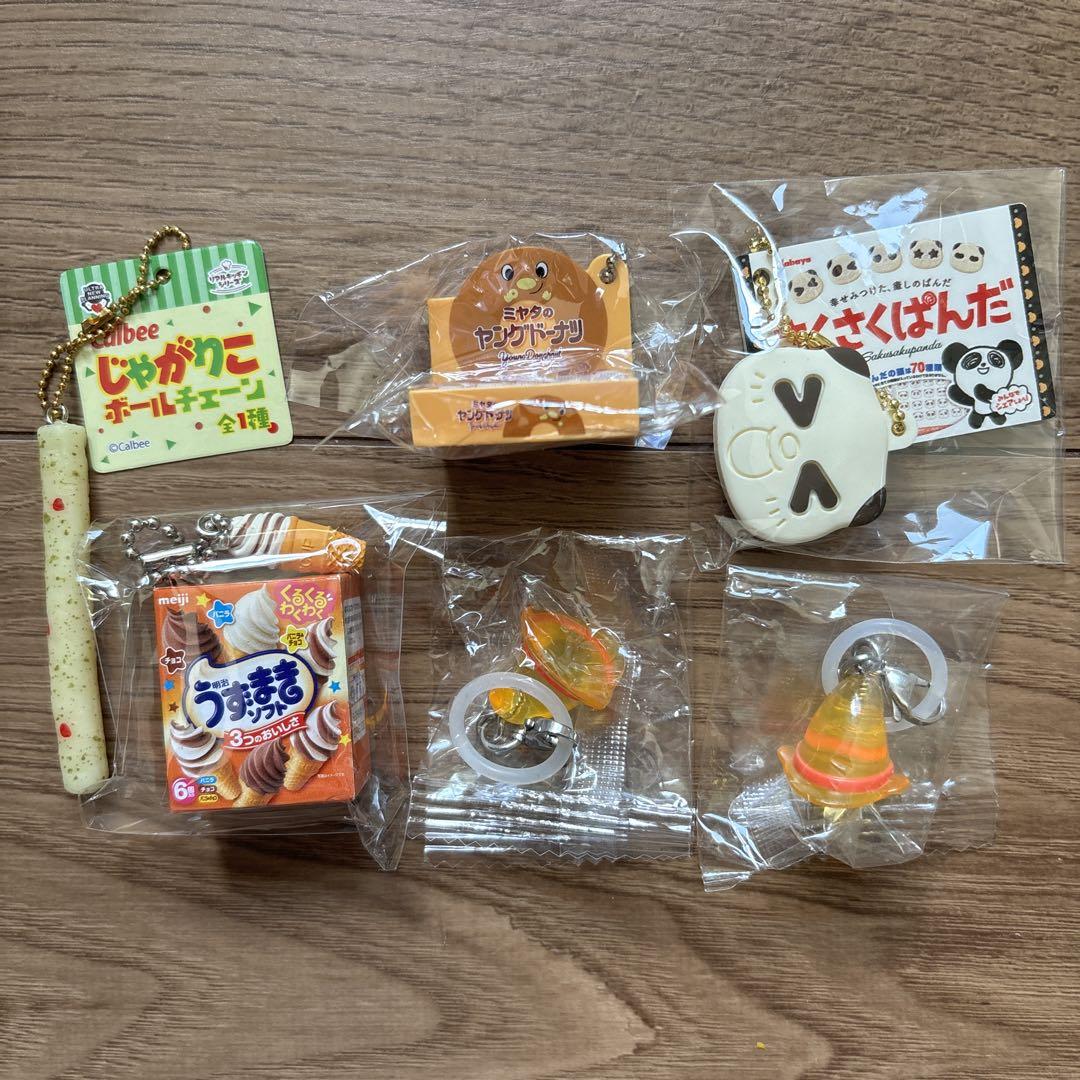 ガチャ プライズ じゃがりこ サクサクパンダ ヤングドーナツ