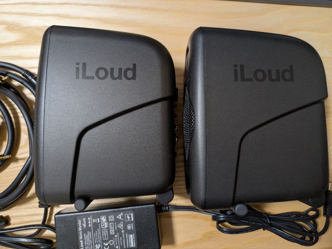 iLoud Micro Monitor IK Multimedia iLoud Micro Monitor IK Multimedia