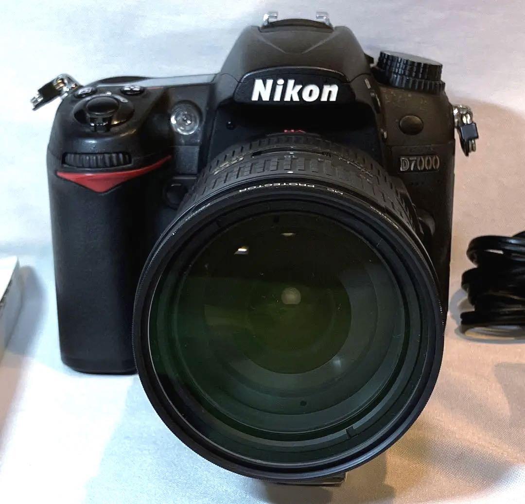 Nikon ニコン　d7000 VR18-200mm 3.5-5.6 DXキット