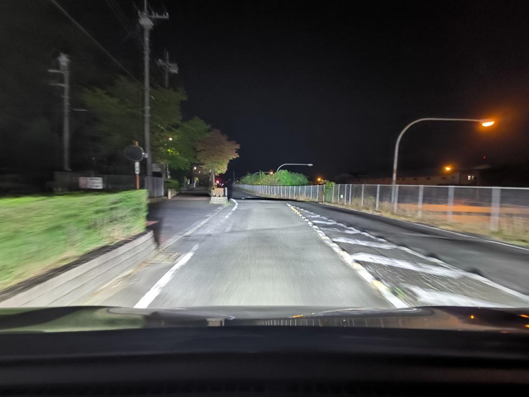18LED　宇宙一明るいLEDバルブ　T10プレゼント　暗ければ返金　H8H11