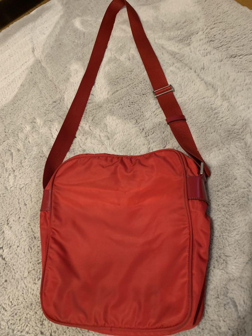≪贅沢な一品≫【PRADA】ナイロン ショルダーバッグ Amazon | プラダ PRADA 三角ロゴプレート ナイロン 斜め掛け