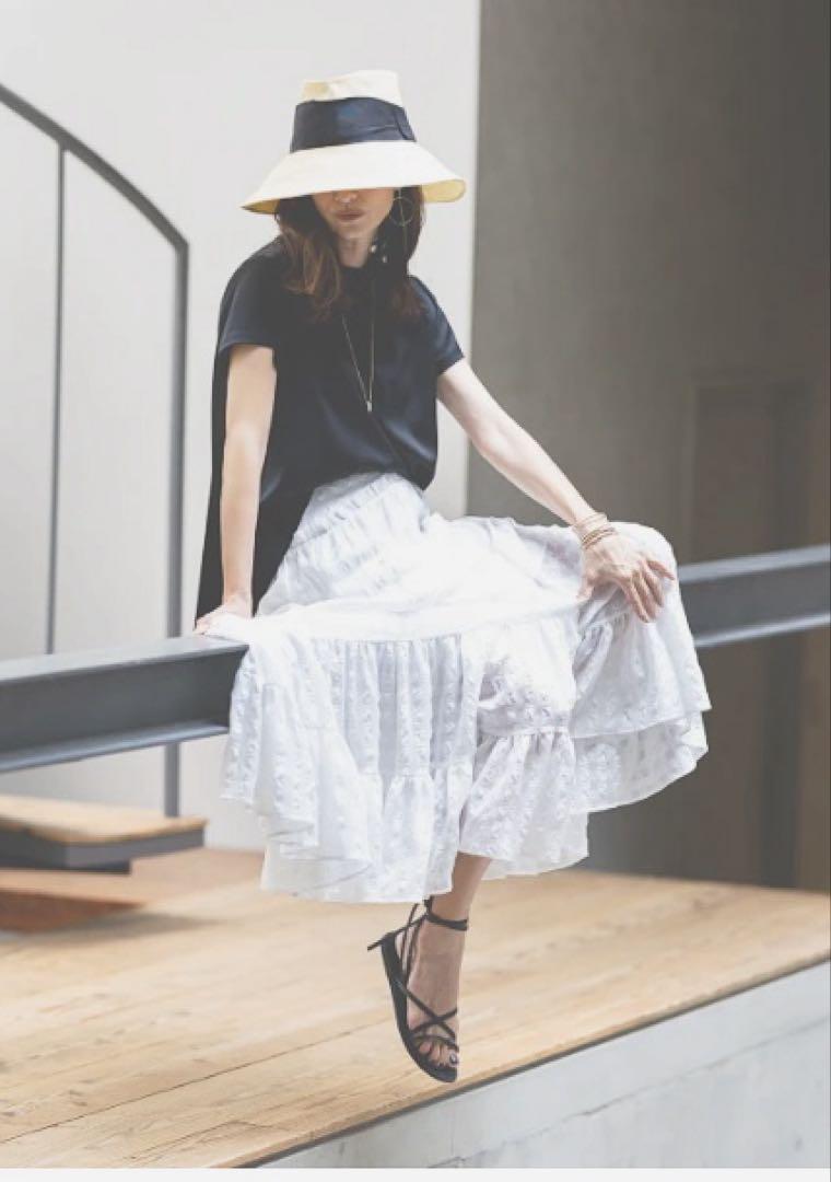 【高価値】 未使用⭐︎極美品！edit&co Skirt Tiered Escargot スカート